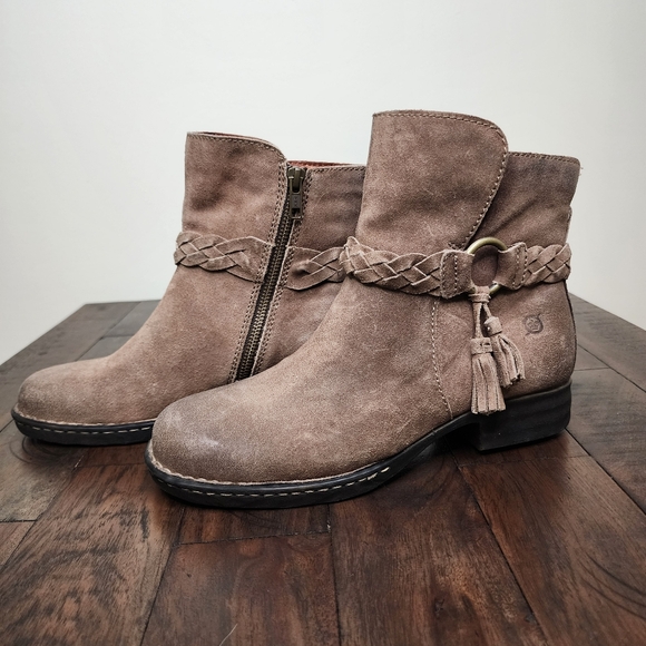 Born Women's Distressed Brown Suede Braided Tassel Ankle Boots Size 8 Rustic - Picture 1 of 14